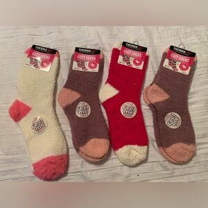 4 Pair of cozy socks